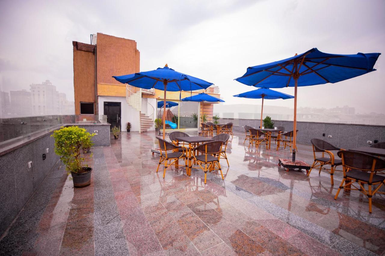 Blue Pyramids Eyes Hotel Al Kawm al Akhdar エクステリア 写真